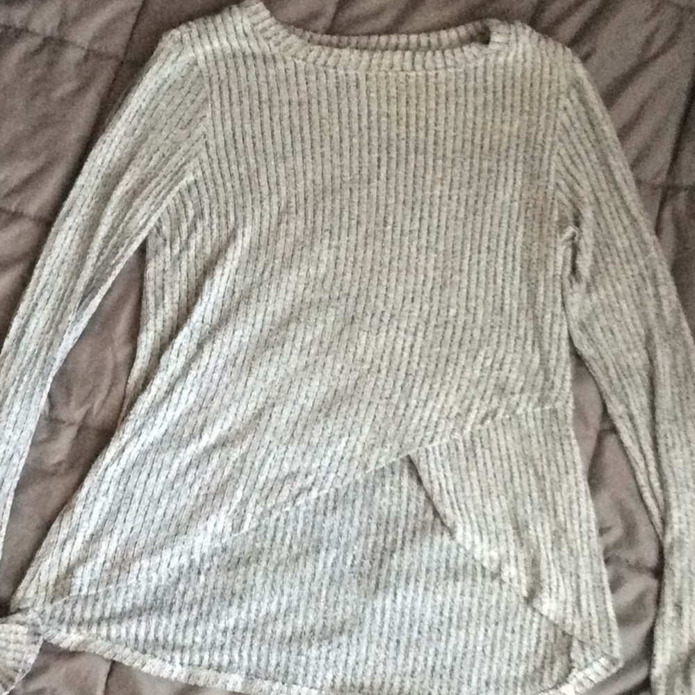 LA Hearts long sleeve size medium
